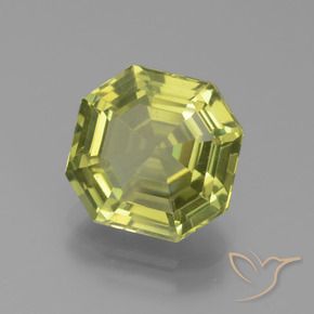 الأباتيت Medium Light Green طبيعي، ثمانى / قصة زمرد، 3.95 قيراط، VVS-VS