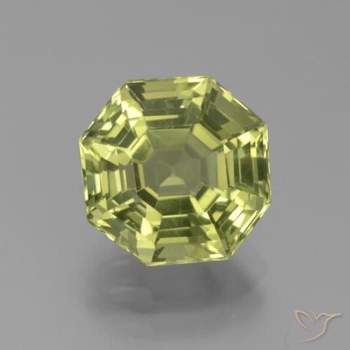 4.05ct طبيعي أخضر ترابى فاتح الأباتيت, قص الزمرد, VVS-VS