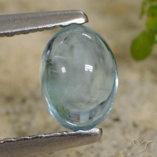 0.62ct طبيعي شرشيرى فاتح الأباتيت, بيضوي, شفاف