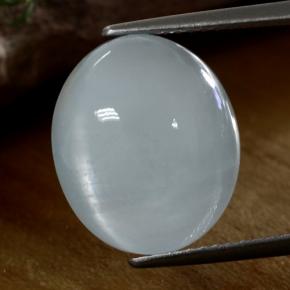 زبرجد أو أكوامارين أبيض مزرق طبيعي، قصة بيضاوى، 8.61 قيراط، نصف شفاف