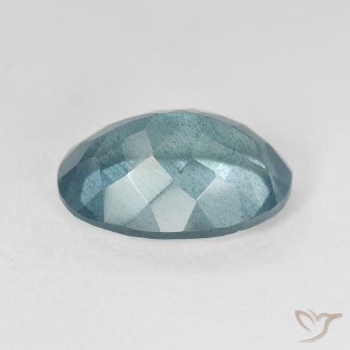 أكوامارين طبيعي بلون Light Bluish Turquoise، وزن ‎5.55‎ قيراط، شكل بيضاوى، مقاس ‎14x9.8‎ مم