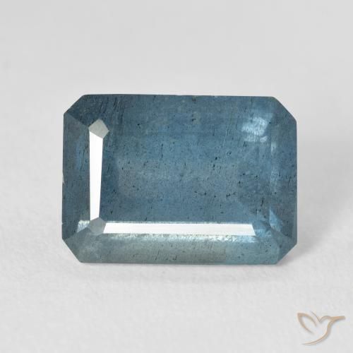 أكوامارين طبيعي بلون أزرق، وزن ‎7.81‎ قيراط، شكل قص الزمرد، مقاس ‎14x10.1‎ مم