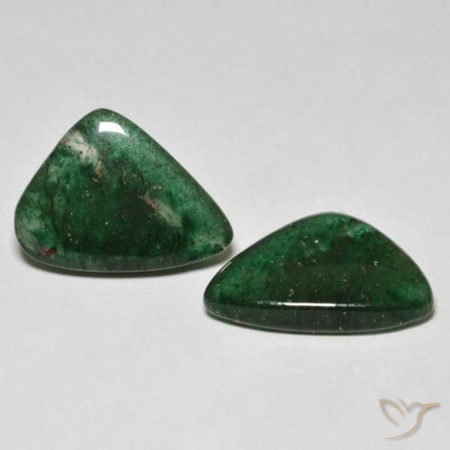 أحجار افينتورين اخضر زاهى طبيعية، شكل خيالي، نصف شفاف، وزنها 10.03 قيراط