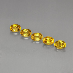 أحجار بيريل ذهبى أصفر طبيعية، قصة بيضاوى، VVS، وزنها  قيراط
