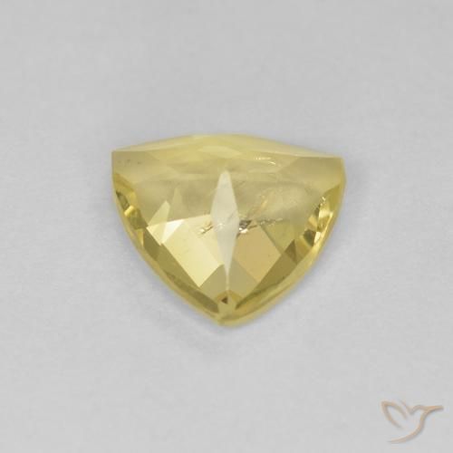بيريل Medium Light-Yellow طبيعي، مثلثى، 0.77 قيراط، قليلا جدا