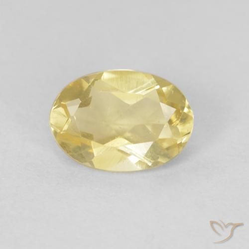 0.66ct طبيعي ذهبى فاتح بيريل, بيضوي, قليلا جدا