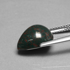 حجر الدم أخضر منقط طبيعي، شكل الكمثرى، 4.53 قيراط، غير شفاف