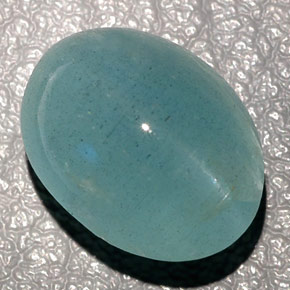 Cat's Eye Aquamarine طبيعي بلون أزرق-أخضر، وزن ‎11.04‎ قيراط، شكل شفاف، مقاس ‎14.1x10.5‎ مم