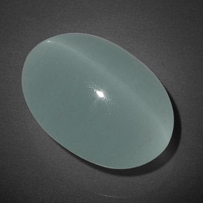 Cat's Eye Aquamarine طبيعي بلون أزرق-أخضر، وزن ‎17.04‎ قيراط، شكل شفاف، مقاس ‎18x12.6‎ مم