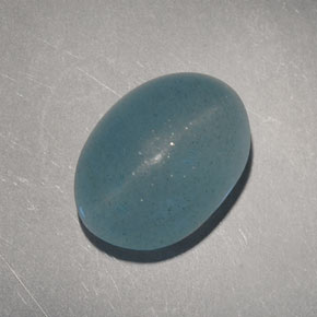 Cat's Eye Aquamarine طبيعي بلون أزرق-أخضر، وزن ‎6.60‎ قيراط، شكل بيضاوى، مقاس ‎12.9x9.4‎ مم