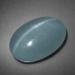 Cat's Eye Aquamarine طبيعي بلون أخضر-أزرق، وزن ‎11.78‎ قيراط، شكل بيضاوى، مقاس ‎18x12.2‎ مم