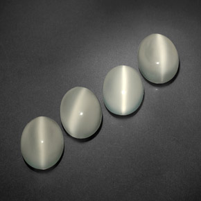Cat's Eye Moonstone طبيعي بلون أبيض، وزن ‎‎ قيراط، شكل شفاف، مقاس ‎9.1x7‎ مم