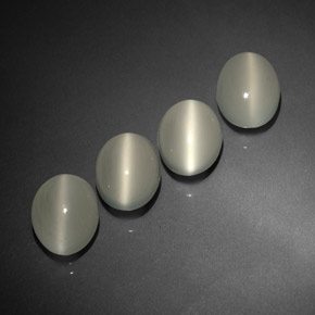 Cat's Eye Moonstone طبيعي بلون أبيض، وزن ‎‎ قيراط، شكل شفاف، مقاس ‎9.1x7.1‎ مم