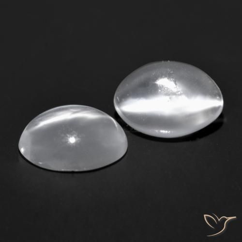 Cat's Eye Moonstone طبيعي بلون أبيض، وزن ‎1.41‎ قيراط، شكل بيضاوى، مقاس ‎6.9x5.2‎ مم