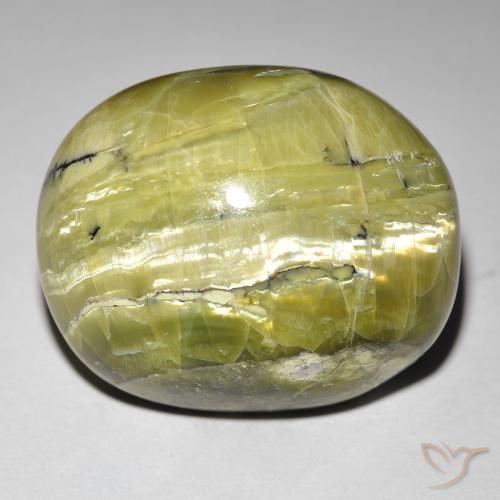38.88ct طبيعي أخضر متوسط أوبال عين القط, بيضوي, غير شفاف
