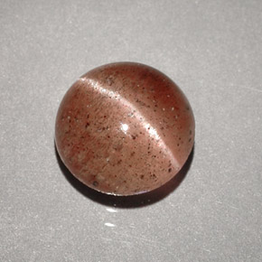 Cat's Eye Scapolite طبيعي بلون بني، وزن ‎1.96‎ قيراط، شكل شفاف، مقاس ‎7.75‎ مم