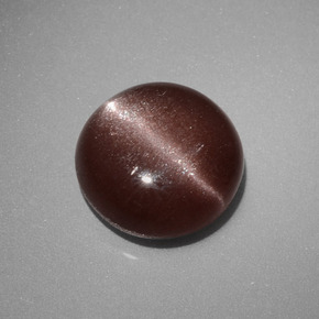 Cat's Eye Scapolite طبيعي بلون بني، وزن ‎2.40‎ قيراط، شكل دائري، مقاس ‎8.56‎ مم