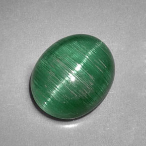 Cat's Eye Tourmaline طبيعي بلون أخضر، وزن ‎2.09‎ قيراط، شكل شفاف، مقاس ‎8.6x7‎ مم