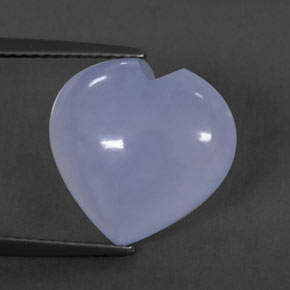 كالسيدوني طبيعي بلون أزرق لافندر، وزن ‎7.23‎ قيراط، شكل شفاف، مقاس ‎14.1x13.7‎ مم