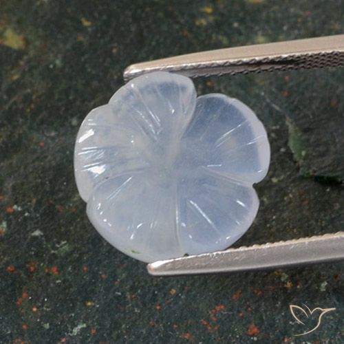 5.46ct طبيعي أزرق أرجوانى فاتح عقيق أبيض أو كالسيدونى, قص وردة, نصف شفاف