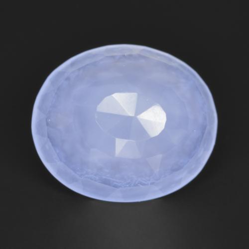 عقيق أبيض أو كالسيدونى أزرق بنفسجى طبيعي، قصة بيضاوى، 3.12 قيراط، نصف شفاف