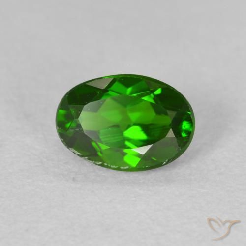 كروم ديوبسيد Medium Dark-Green طبيعي، بيضوي، 0.85 قيراط، قليلا جدا