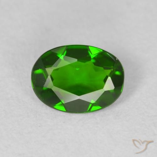 ديوبسيد كروم Medium Dark-Green طبيعي، بيضوي، 0.63 قيراط، VVS-VS
