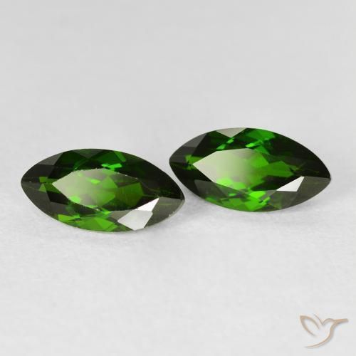 أحجار كروم ديوبسيد Medium Dark-Green طبيعية، ماركيز، VS-SI، وزنها 2.79 قيراط
