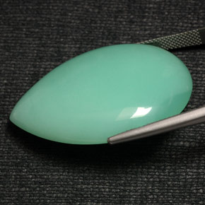 كريسوبراسي أخضر طبيعي، شكل الكمثرى، 50.12 قيراط، غير شفاف