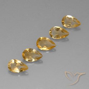 أحجار سيترين Light Orange-Gold  طبيعية، شكل الكمثرى، VVS-VS، وزنها 3.40 قيراط