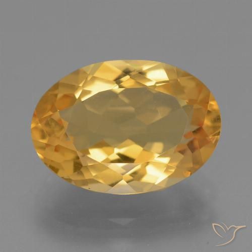 4.44ct طبيعي برتقالى ذهبى غامق سيترين, بيضوي, قليلا جدا