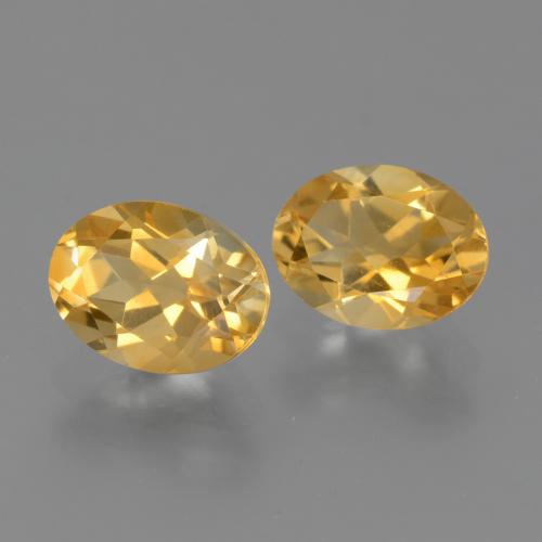 سيترين طبيعي بلون Medium Dark-Golden، وزن ‎2.19‎ قيراط، شكل بيضاوى، مقاس ‎7.8x5.9‎ مم
