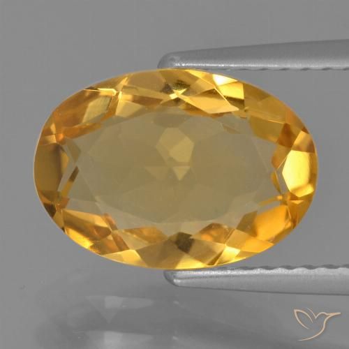 2.60ct طبيعي ذهبى-برتقالى داكن سيترين, بيضوي, VVS-VS