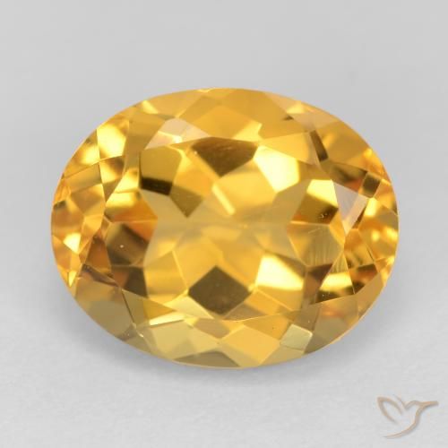 3.71ct طبيعي برتقالى ذهبى غامق سيترين, بيضوي, قليلا جدا