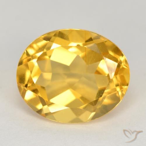4.71ct طبيعي ذهبى متوسط سيترين, بيضوي, قليلا جدا