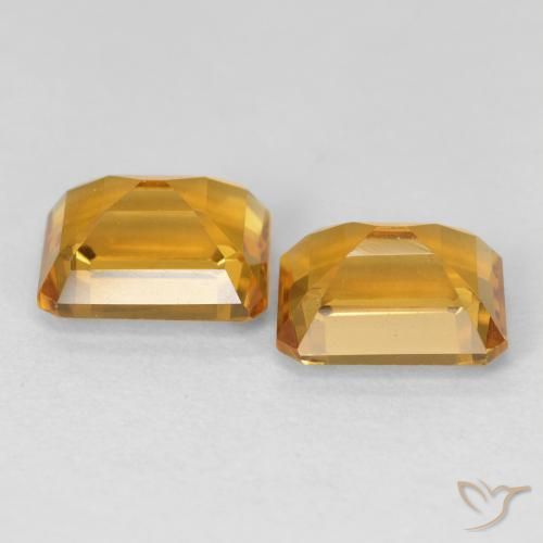 أحجار سيترين Medium Light-Golden طبيعية، ثمانى / قصة زمرد، VVS-VS، وزنها 3.19 قيراط
