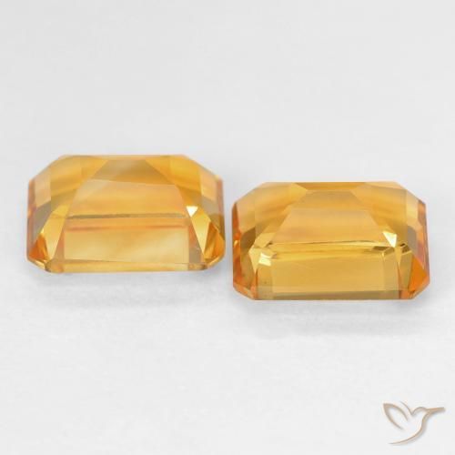 أحجار سيترين Medium Light Orange-Gold طبيعية، ثمانى / قصة زمرد، VVS، وزنها 3.17 قيراط