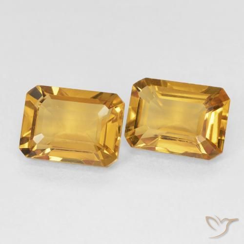 أحجار سيترين Medium Light-Golden طبيعية، ثمانى / قصة زمرد، VVS-VS، وزنها 3.01 قيراط