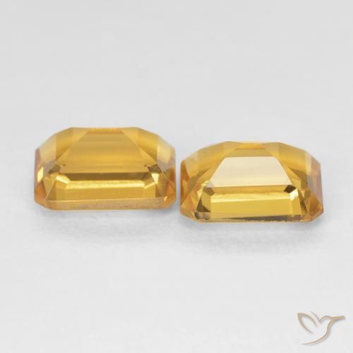 أحجار سيترين Medium Light-Golden طبيعية، ثمانى / قصة زمرد، VVS-VS، وزنها 3.01 قيراط