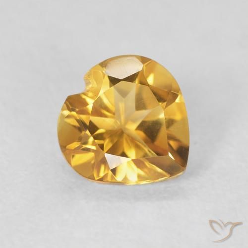 سيترين Medium Light-Golden طبيعي، قلب، 0.72 قيراط، VVS-VS