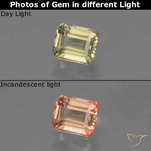0.87ct طبيعي أصفر باهت دياسبور متغير اللون, قص الزمرد, قليلا جدا