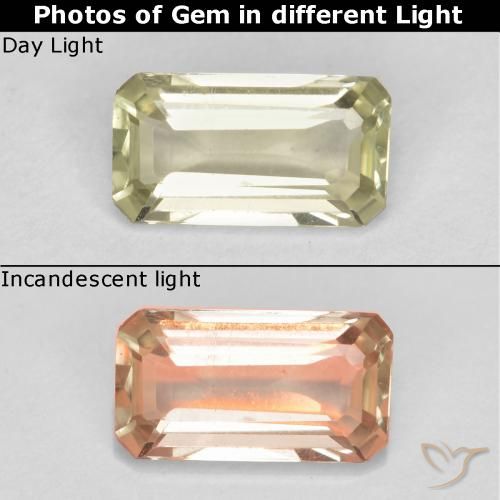 0.55ct طبيعي بيج أصفر دياسبور متغير اللون, قص الزمرد, قليلا جدا