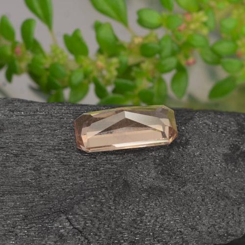 عقيق متغير اللون بنى الجوزية طبيعي، قص الزمرد، 0.71 قيراط، VS-SI