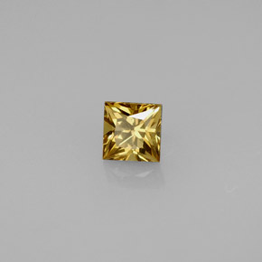 عقيق متغير اللون بنى مخضر إلى برتقالى طبيعي، مربع، 0.55 قيراط، VVS-VS