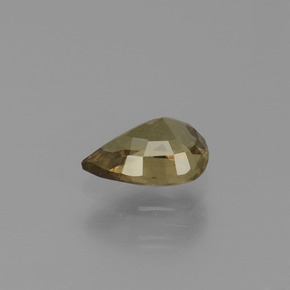 عقيق متغير اللون بنى مخضر إلى أحمر وردى طبيعي، شكل الكمثرى، 0.61 قيراط، قليلا جدا