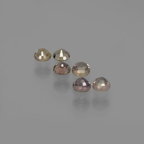 ياقوت أزرق متغير اللون طبيعي بلون متعدد الألوان، وزن ‎‎ قيراط، شكل دائري، مقاس ‎3.91‎ مم