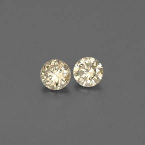 أحجار الماس شامبانيا طبيعية، قصة دائرى، قليلا جدا، وزنها  قيراط