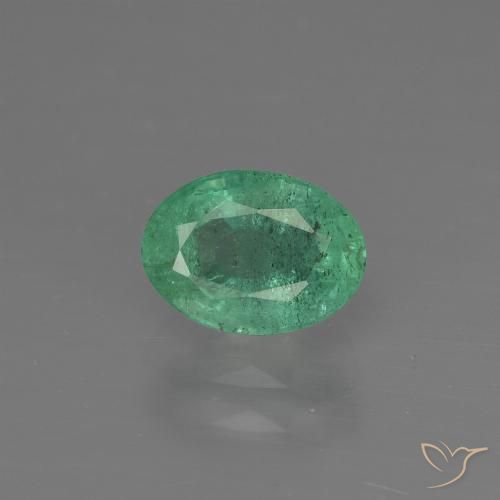 0.95ct طبيعي أخضر متوسط زمرد, بيضوي, SI