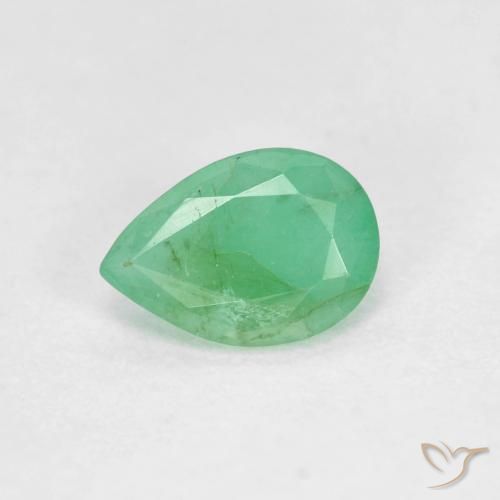 0.55ct طبيعي أخضر سرخسى زمرد, شكل الكمثرى, VS-SI