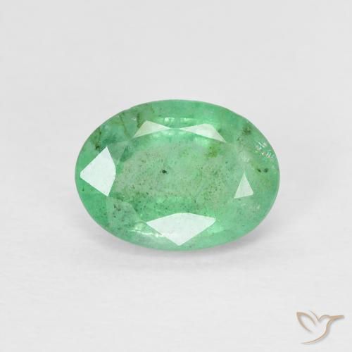 0.78ct طبيعي اخضر فاتح زمرد, بيضوي, VS-SI